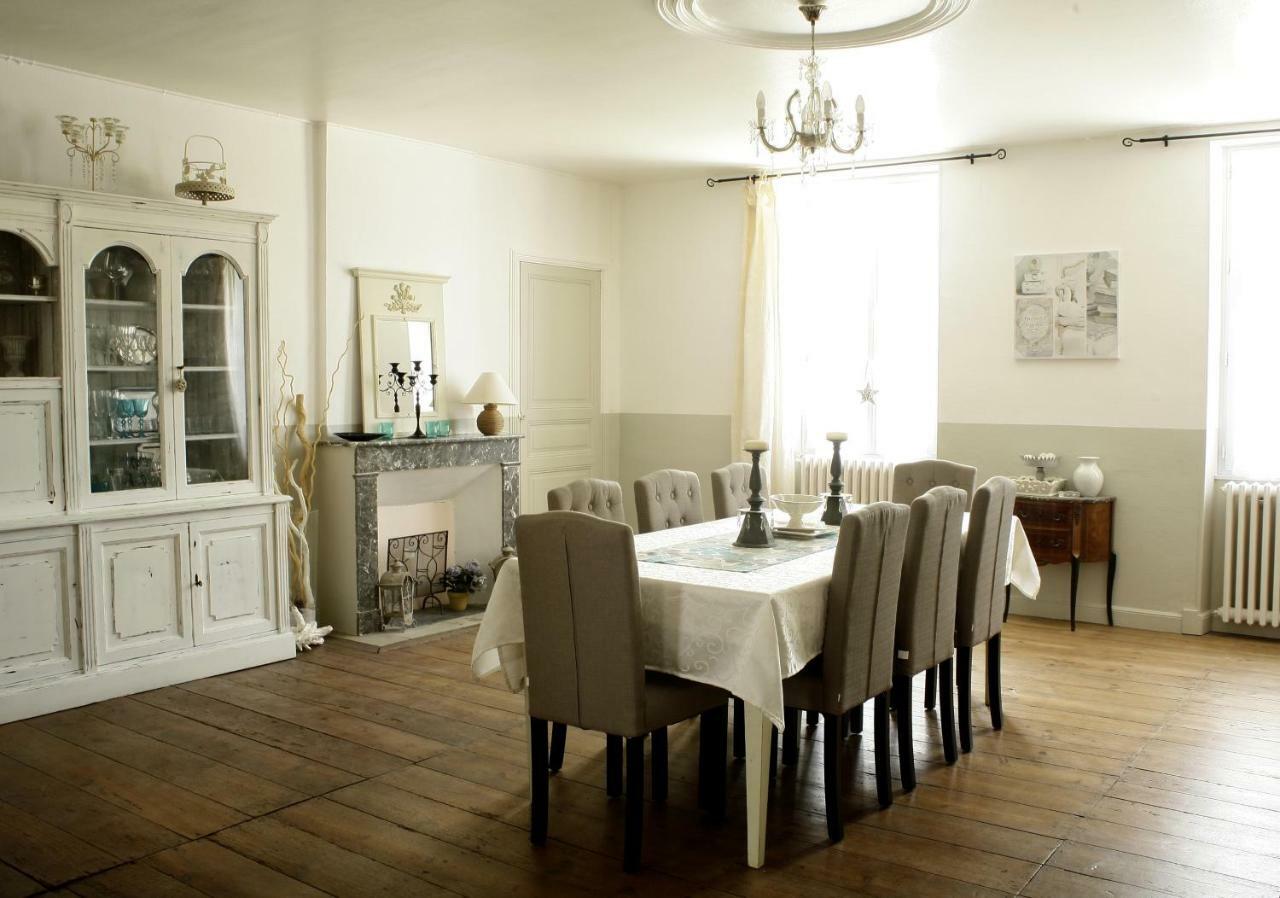 Bed and Breakfast Au Coeur Des Vignes Archiac Exterior foto