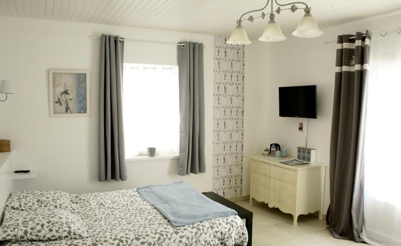 Bed and Breakfast Au Coeur Des Vignes Archiac Exterior foto